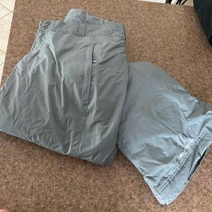 Women’s snow pants